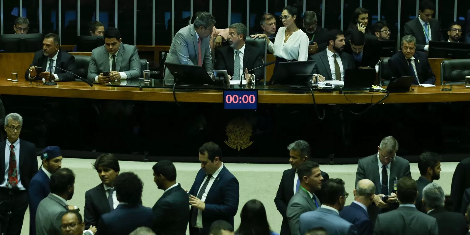 Camara aprova fim da saidinha de presos projeto vai a Folha MS
