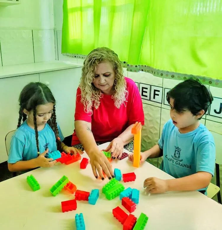 Você está visualizando atualmente Prefeitura de Campo Grande convoca mais de 300 assistentes de educação infantil