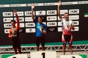 Leia mais sobre o artigo Beneficiário do Bolsa Atleta garante pódio no Campeonato Brasileiro de Ciclismo