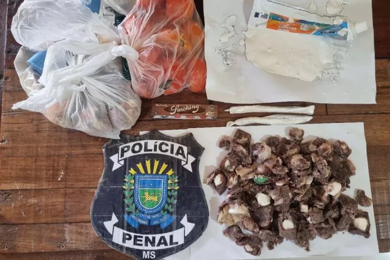 Mulher é presa ao tentar enviar entorpecentes junto a alimentos para o presídio de Corumbá