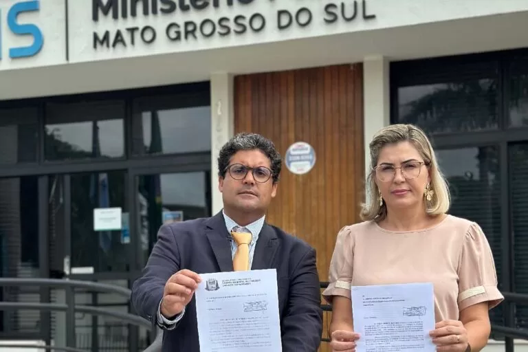 Vereadores acionam a justiça contra sessão que autorizou empréstimo de R$ 64 milhões