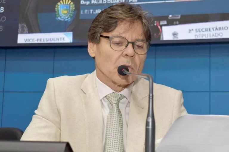 Paulo Duarte apresenta projeto de lei para enfrentar negativas de cobertura por planos de saúde