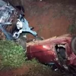 Mãe e filho de um ano morrem em colisão entre carro e caminhonete na BR-163