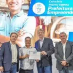 Prefeitura de Ladário recebe certificado do Prêmio Sebrae de Empreendedorismo