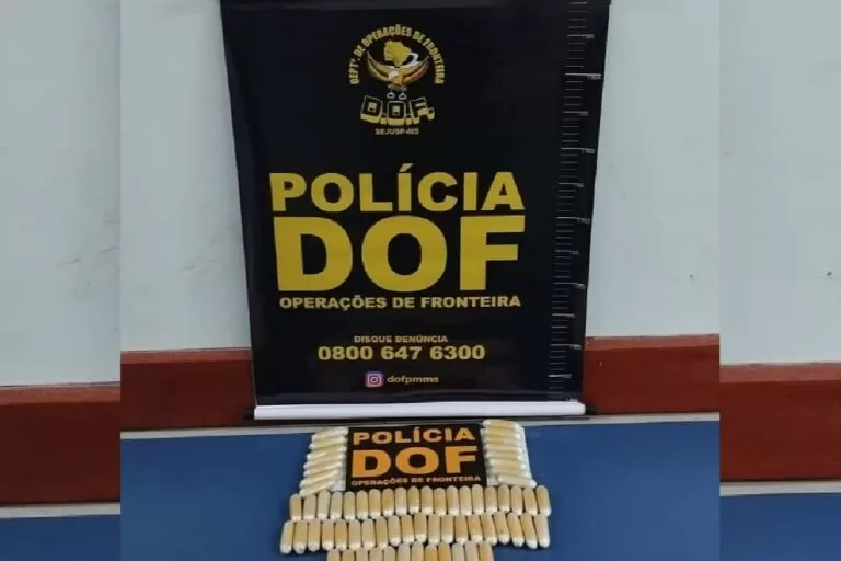 Boliviano é flagrado pelo DOF com 67 capsulas de pasta base em ônibus com destino a SP