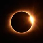 Eclipse total do sol ocorre nesta segunda mas não será visto do Brasil