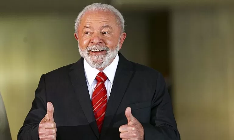 Lula lidera cenários de 2º turno em 2026, aponta Quaest; Tarcísio é o adversário mais competitivo
