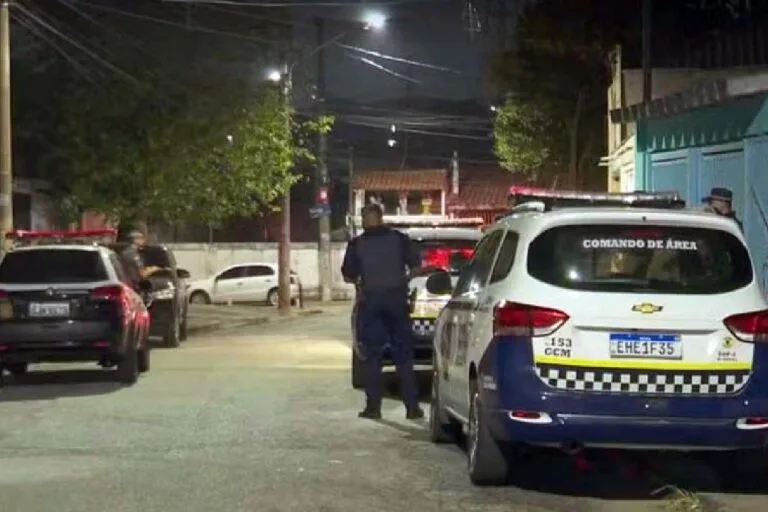 Adolescente mata família em São Paulo após ser proibido de usar celular