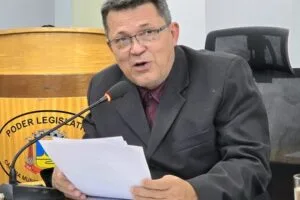 Leia mais sobre o artigo Vereador solicita apoio de deputado para retorno das sessões eleitorais no Pantanal