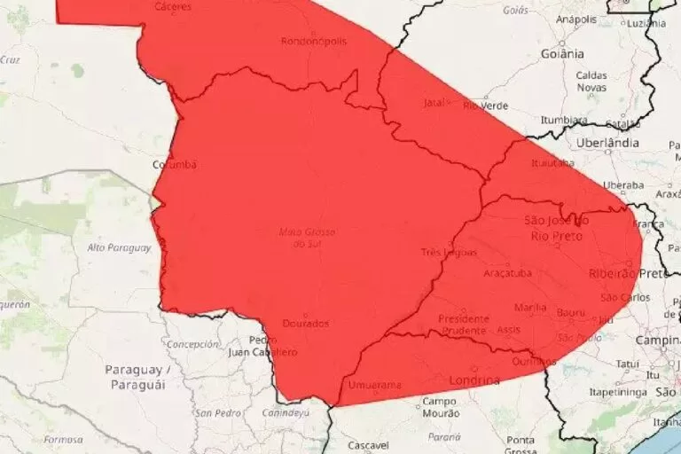 Onda de calor impede aproximação de frente fria e tempo quente segue até sábado