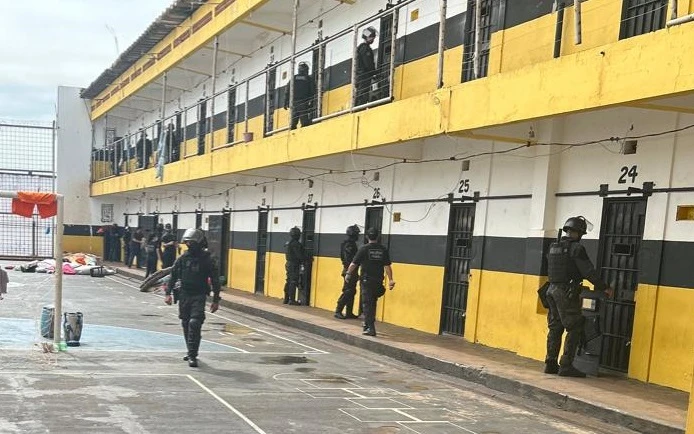 Você está visualizando atualmente Polícia Penal de Mato Grosso do Sul intensifica combate à comunicação ilícita em prisões