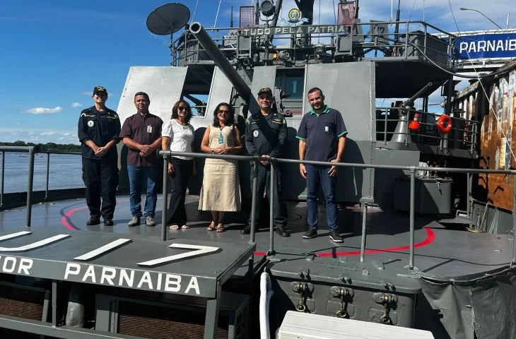 Leia mais sobre o artigo Equipe do Detran-MS visita Marinha e conhece Projeto Soldado Cidadão
