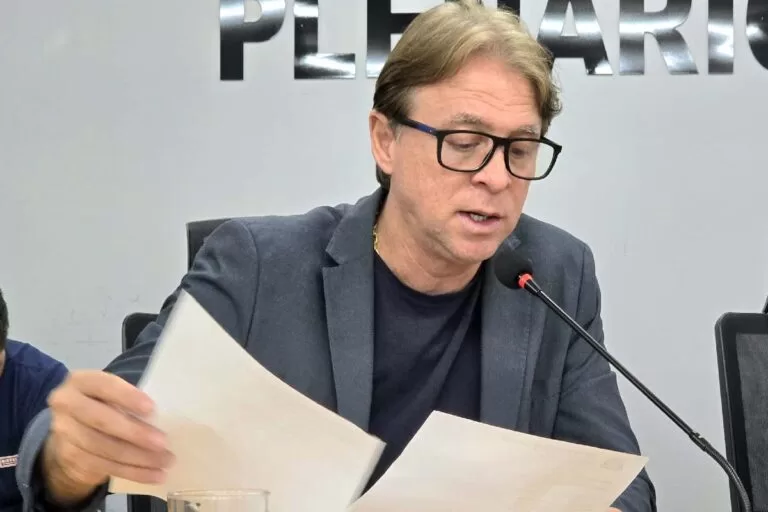 Falta de medicamentos na rede municipal volta a ser questionada na Câmara de Corumbá