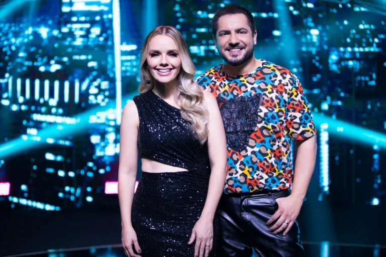 Show de Thaeme e Thiago abre programação do Arraial do Banho de São João