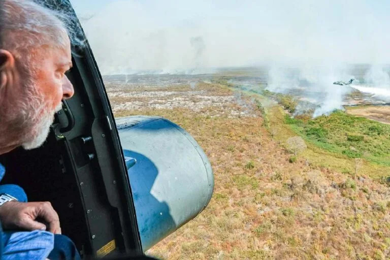 Lula sanciona política para uso controlado do fogo