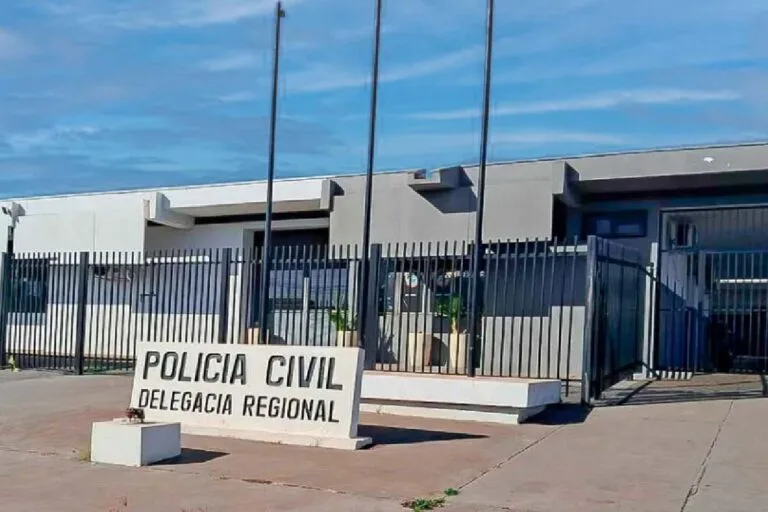 Criança denuncia em escola e homem é preso por estuprar 5 irmãs e a sobrinha