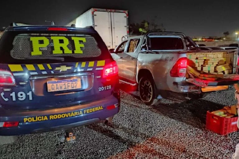 PRF apreende mais de 2 toneladas de maconha em Campo Grande