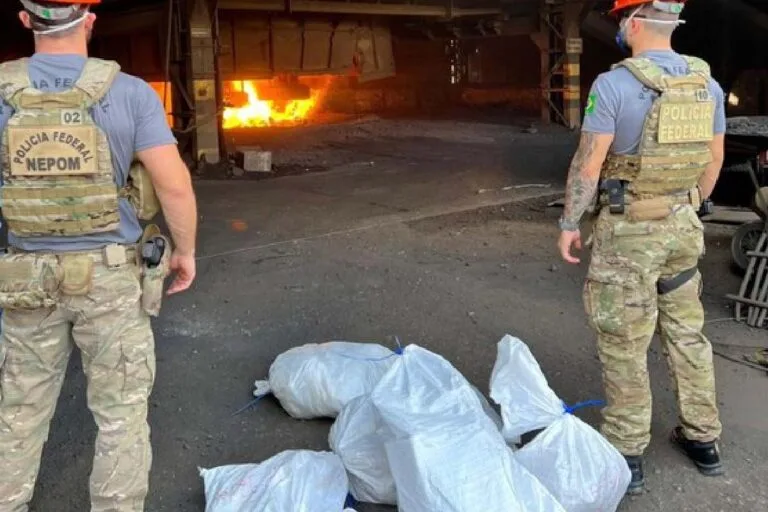 Polícia Federal realiza incineração de 400 kg de drogas em Corumbá