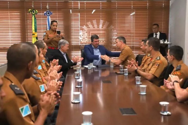 Corpo de Bombeiros de Mato Grosso do Sul apresenta novos oficiais especialistas e médicos