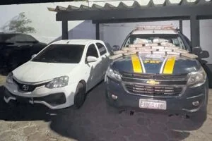 Leia mais sobre o artigo Trio é preso pela PRF transportando 20 kg de maconha na BR-262