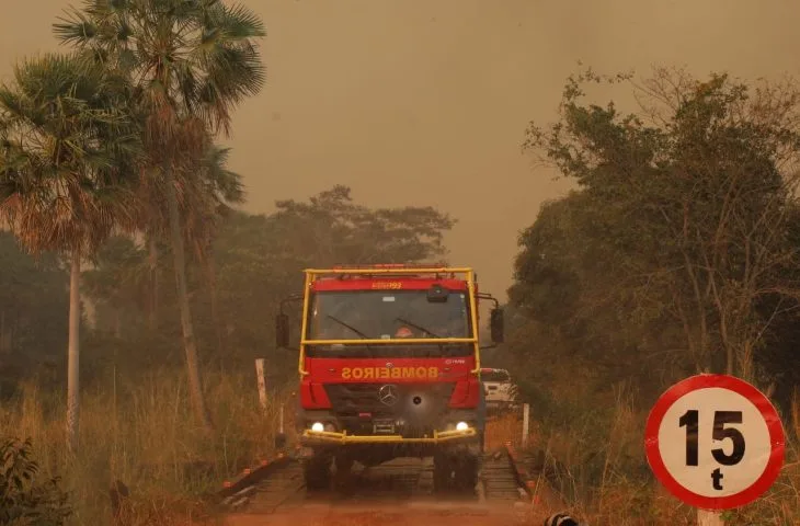 Você está visualizando atualmente Bombeiros de MS mantém ações de controle, monitoramento e rescaldo no Pantanal