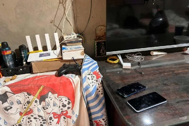 Jovem é preso por armazenamento de material de abuso sexual infantil em Corumbá