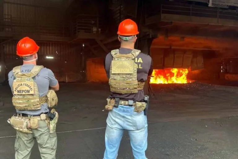 Polícia Federal incinera mais de 650 kg de drogas em Corumbá