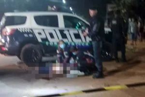 Leia mais sobre o artigo Homem é morto com 11 facadas e atropelado após ser acusado de assediar criança de 10 anos