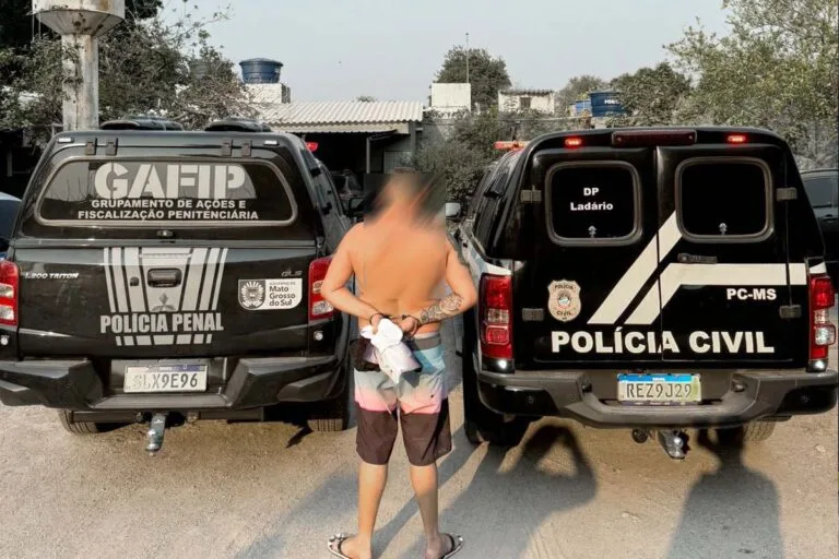 Polícias Civil e Penal capturam condenado por homicídio e porte de arma em Ladário