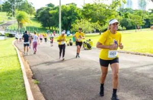 Leia mais sobre o artigo Caminhada Passos Pela Vida conscientiza sobre doação de órgão e córneas