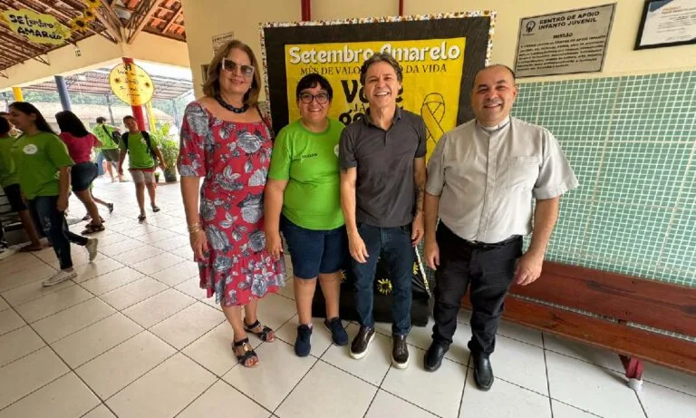 Paulo Duarte entrega emendas parlamentares em duas instituições de Corumbá