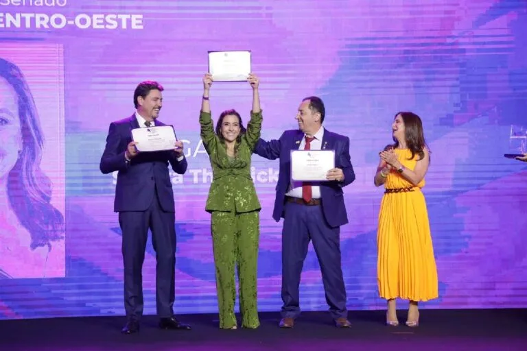 Soraya Thronicke é eleita melhor senadora do Centro-Oeste pelo Congresso em Foco 2024