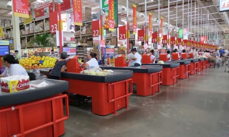 Fort Atacadista oferece 235 vagas de emprego em Campo Grande