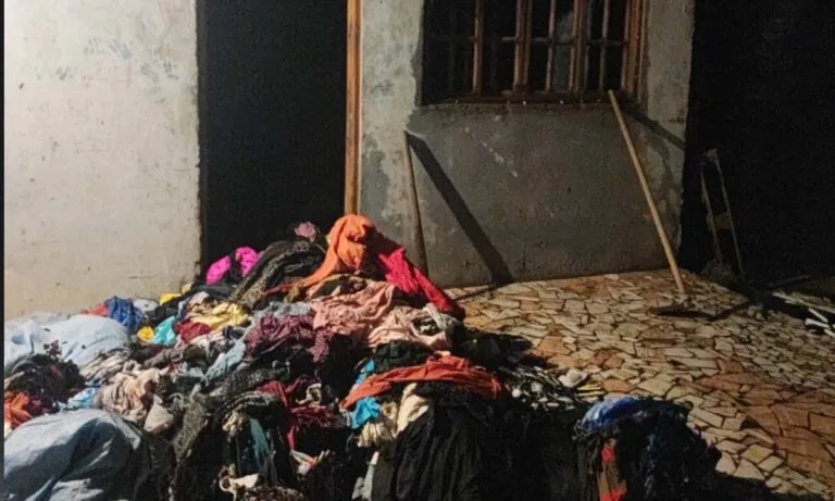 Incêndio em residência no centro de Corumbá mobiliza equipes do Corpo de Bombeiros