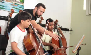 Leia mais sobre o artigo Novamente, Moinho Cultural é eleito uma das 100 Melhores ONGs do Brasil