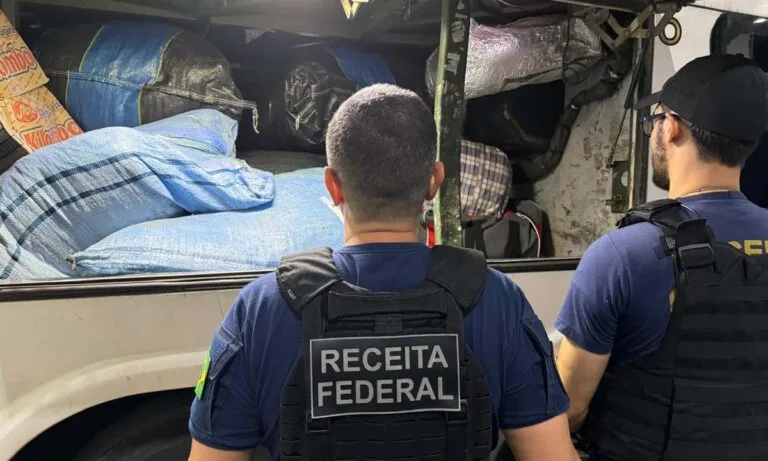 Receita Federal apreende mercadorias irregulares e cocaína em Corumbá