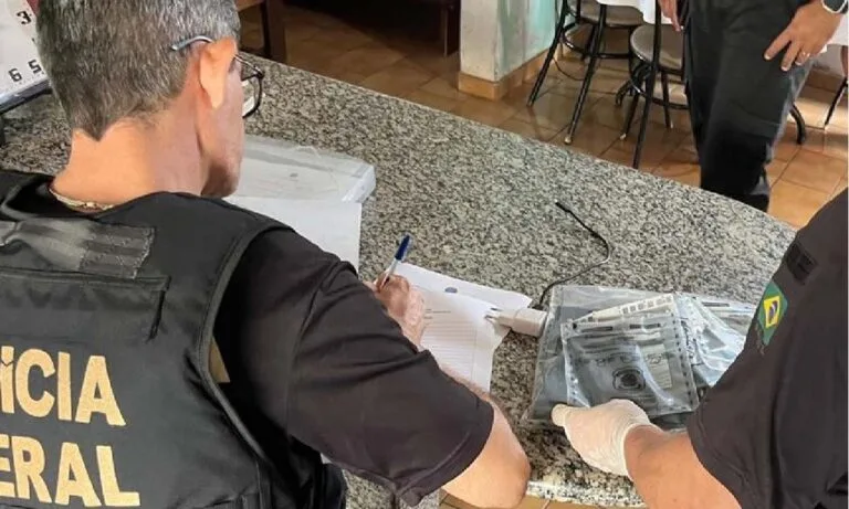 Operação da PF mira fraudes previdenciárias e apreende materiais em MS