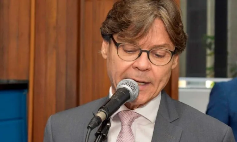 Paulo Duarte solicita apoio para recuperação de áreas produtivas em Corumbá