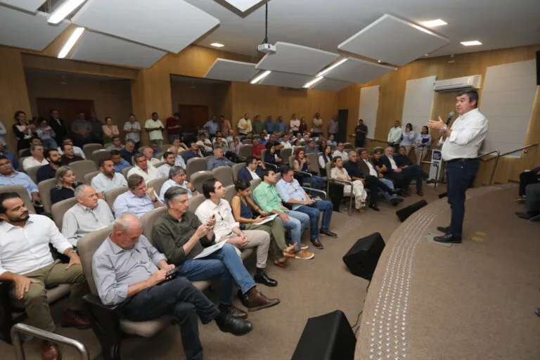 Governo de MS recebe prefeitos eleitos e reafirma compromisso com investimentos