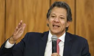 Leia mais sobre o artigo Isenção de Imposto de Renda para quem ganha até R$ 5 mil é anunciada por Haddad