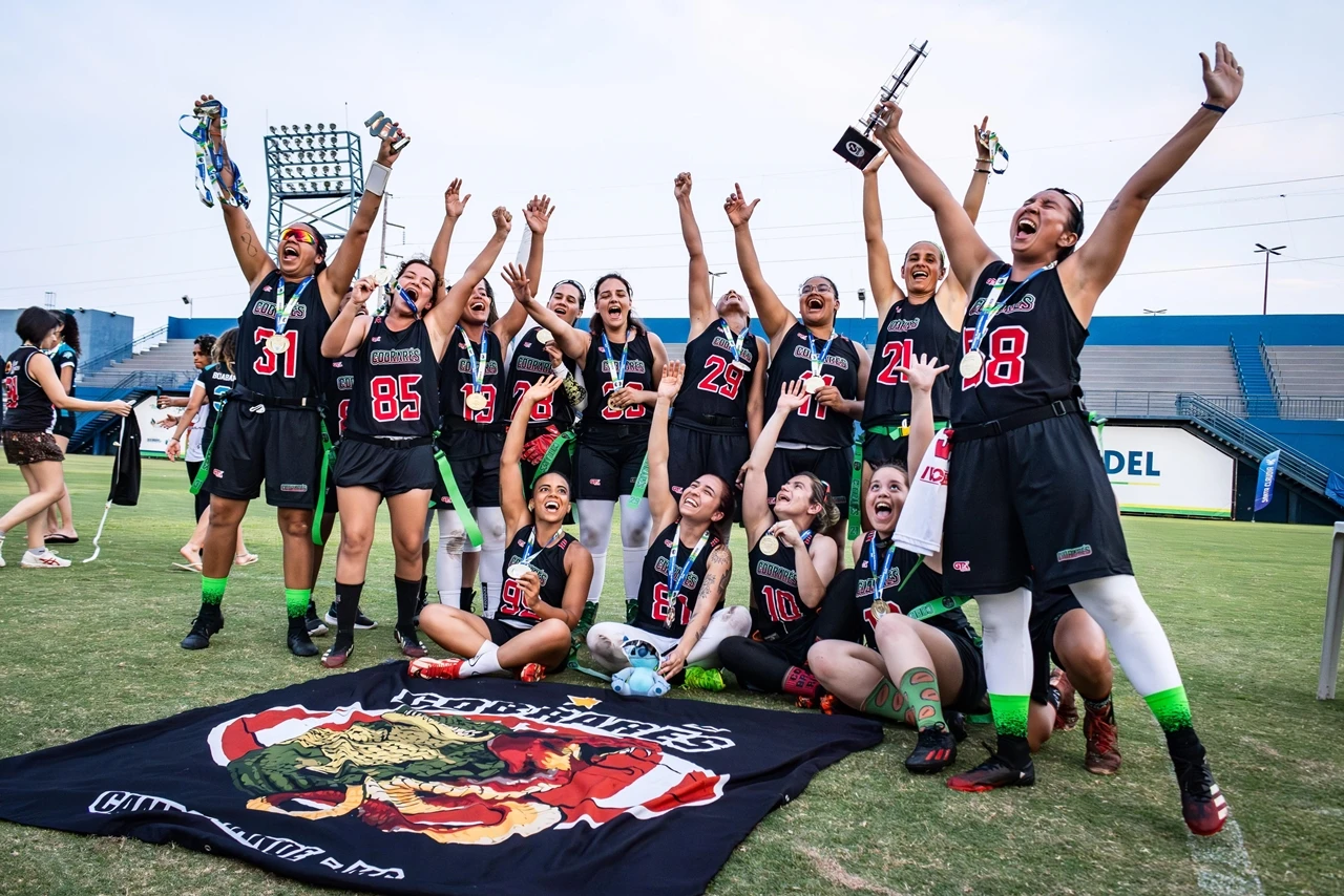 No momento, você está visualizando Cobrarés conquista bicampeonato da Copa do Brasil de Flag Football Feminino