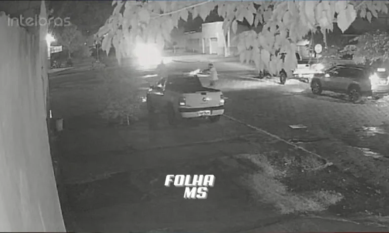 Câmera de segurança filmou execução de dupla na véspera de Natal em Corumbá