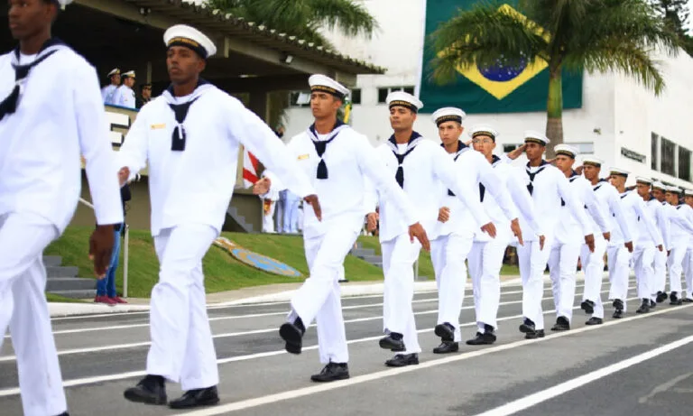 concurso às Escolas de Aprendizes-Marinheiros