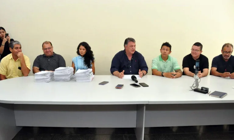 Obras paralisadas e perdas de recursos: prefeito de Ladário apresenta ações emergenciais