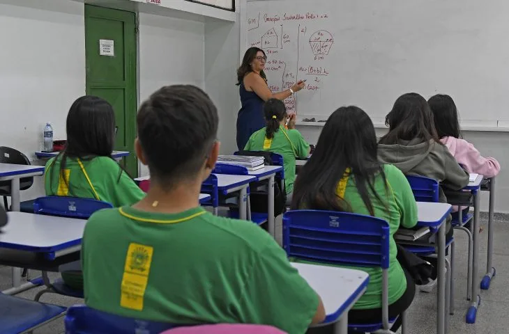 No momento, você está visualizando Segunda etapa de pré-matrículas da Rede Estadual de Ensino começa na segunda-feira