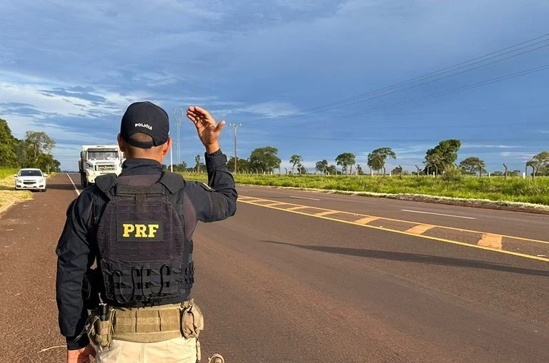 No momento, você está visualizando Operação Ano Novo 2025: PRF divulga balanço das ocorrências em Mato Grosso do Sul