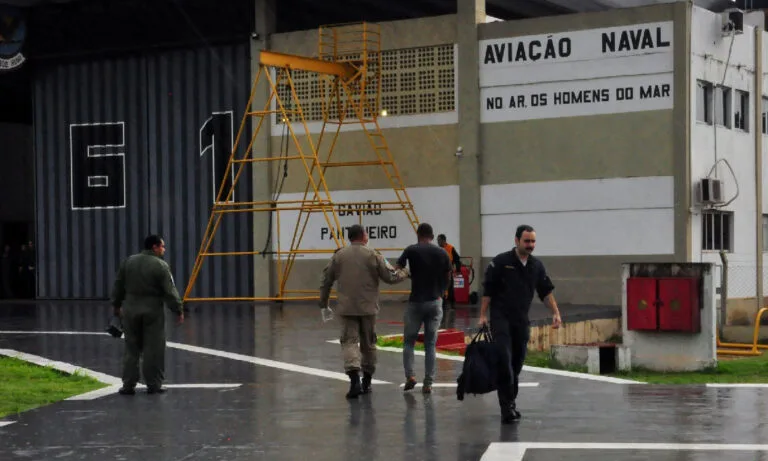 Jovem com problema respiratório é resgatado pela Marinha no Pantanal da Nhecolândia