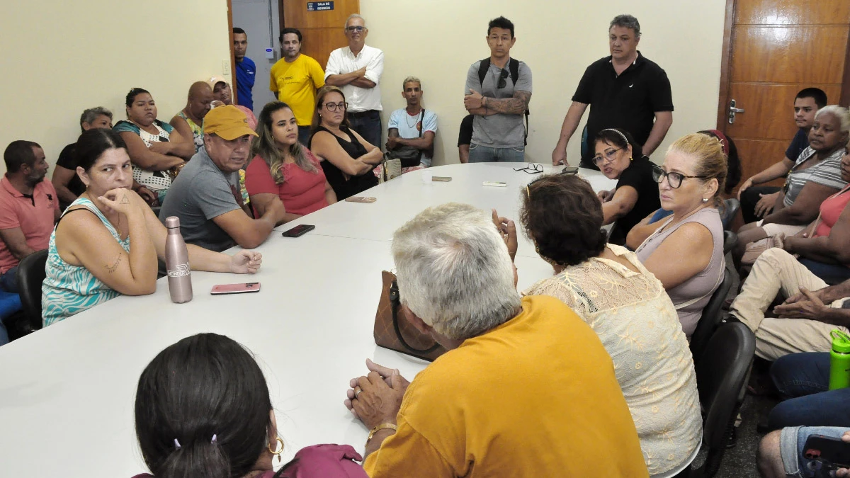 Reunião ambulantes em Ladário