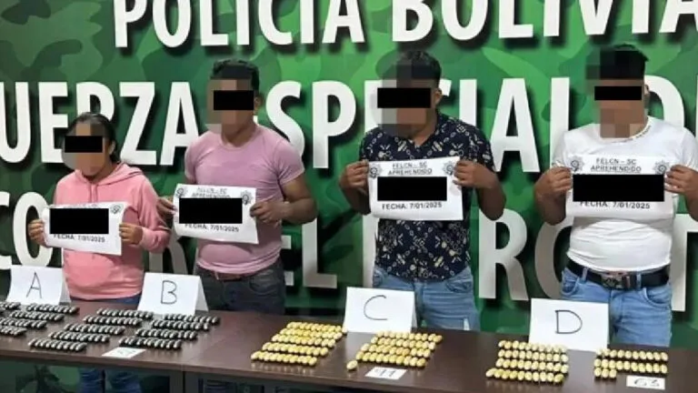 Polícia boliviana intercepta quatro suspeitos com 329 cápsulas de cocaína em Puerto Quijaro