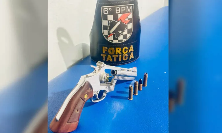 Homem armado é preso em conveniência de Corumbá